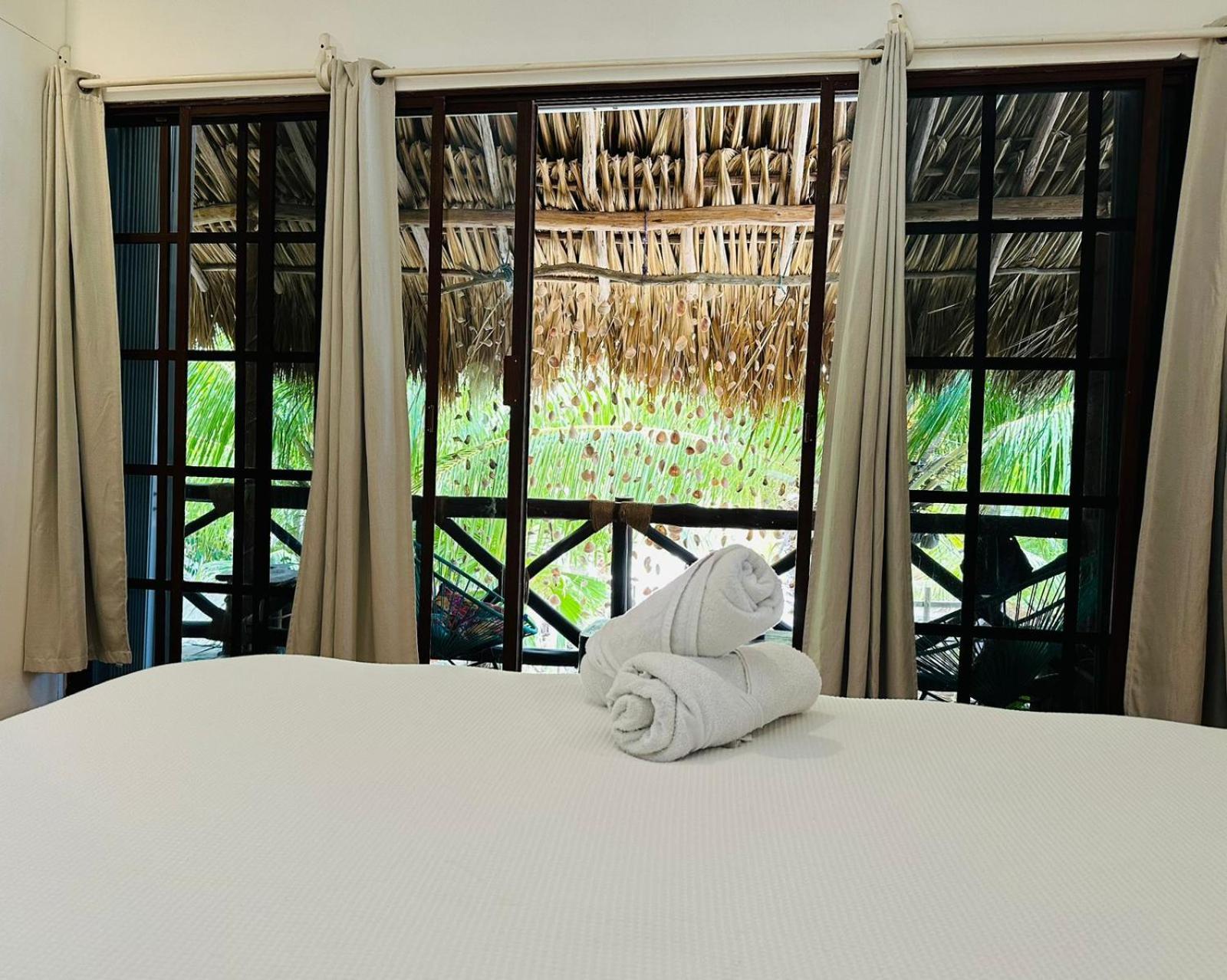 Sirenas Caribbean Rooms Holbox Extérieur photo